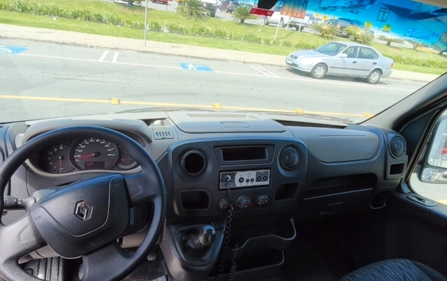 imagem-https://www.socarrao.com.br/sc-vehicle-images-prod/937619/1773759014827-vqbcbIyoTq71ycy2OuINNFSQPJxMcZ5v.jpg