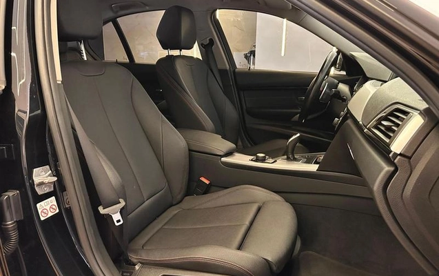 imagem-https://www.socarrao.com.br/sc-vehicle-images-prod/937635/1791565027550-7572272_0_B_cc6bc282a7.jpeg