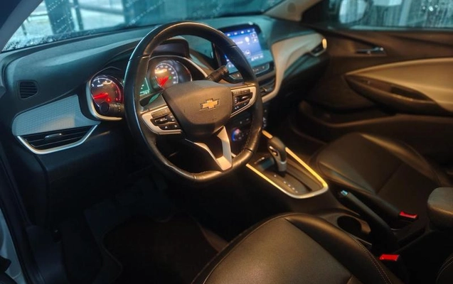 imagem-https://www.socarrao.com.br/sc-vehicle-images-prod/937774/1789129093043-7903213_25_B_7c2ae74a9f.jpeg