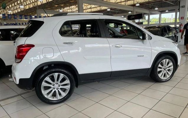 imagem-https://www.socarrao.com.br/sc-vehicle-images-prod/938494/1787663329627-7900161_11_B_daa024a9c7.jpeg