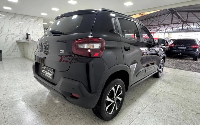 imagem-https://www.socarrao.com.br/sc-vehicle-images-prod/938811/1789155612322-326cfd0ceb814c68a86d7adeac17f624_1773769936270.jpeg