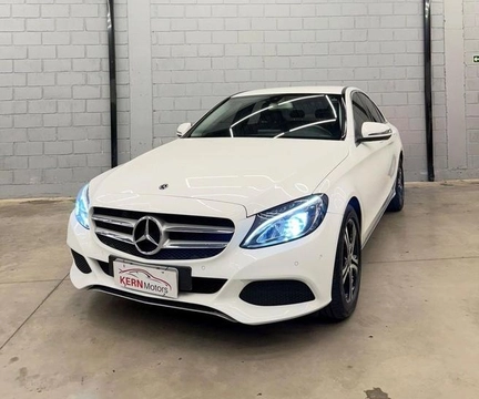 Mercedes-Benz C-180 2018 Branco — foto 1 de 3