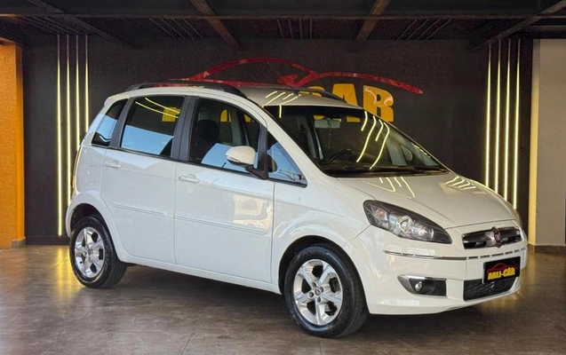 imagem-https://www.socarrao.com.br/sc-vehicle-images-prod/938853/1790252933397-7364620_1_B_e0f5a79bba.jpeg