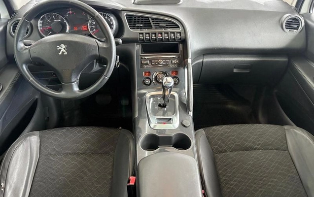 imagem-https://www.socarrao.com.br/sc-vehicle-images-prod/938880/1790252944694-7706440_8_B_90ecedab7f.jpeg