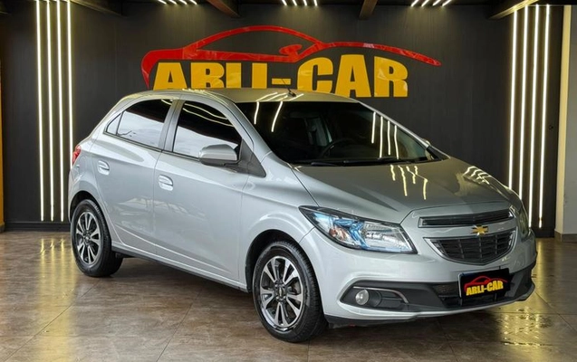 imagem-https://www.socarrao.com.br/sc-vehicle-images-prod/938910/1787151441870-7889925_5_B_7f5c761856.jpeg