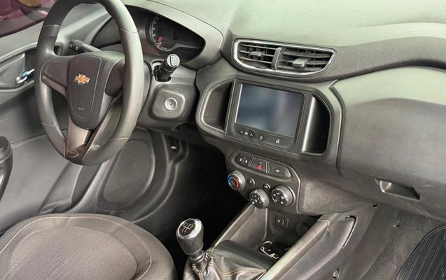 imagem-https://www.socarrao.com.br/sc-vehicle-images-prod/938910/1787151441879-7889925_17_B_ba5b5627da.jpeg