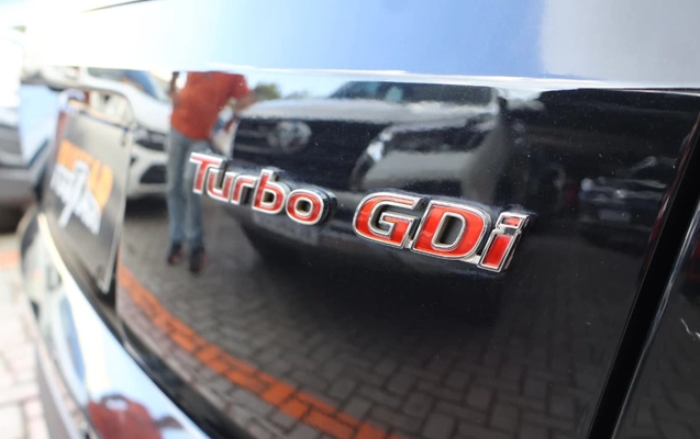 imagem-https://www.socarrao.com.br/sc-vehicle-images-prod/939004/1773772461219-V2hhdHNBcHAgSW1hZ2UgMjAyNi0wMy0xNyBhdCAxNS4yNy40NSAoMSkuanBlZw.jpeg
