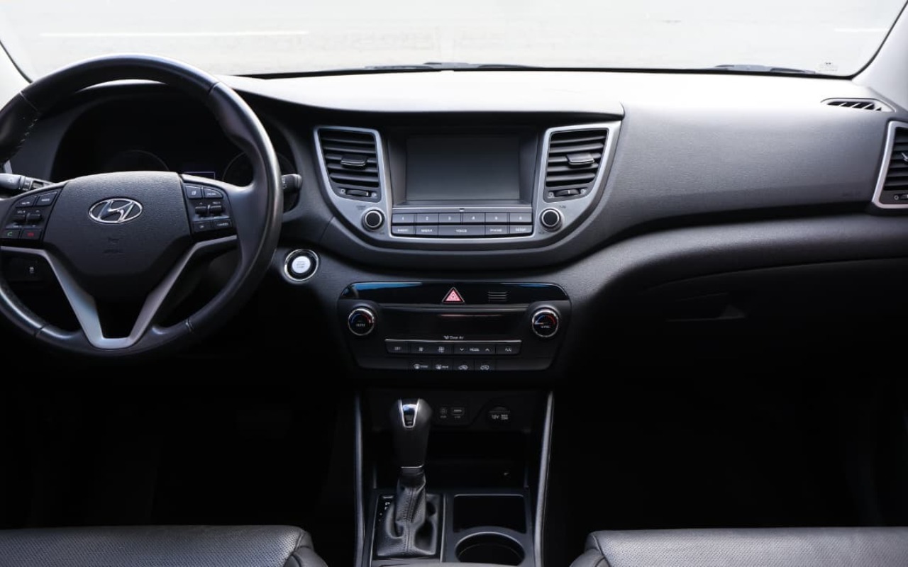 imagem-https://www.socarrao.com.br/sc-vehicle-images-prod/939004/1773772461523-V2hhdHNBcHAgSW1hZ2UgMjAyNi0wMy0xNyBhdCAxNS4yNy40NSAoNCkuanBlZw.jpeg