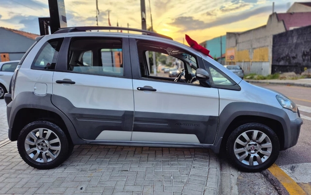 imagem-https://www.socarrao.com.br/sc-vehicle-images-prod/939076/1773773130415-V2hhdHNBcHAgSW1hZ2UgMjAyNi0wMy0xNyBhdCAxNS4zNy41OS5qcGVn.jpeg