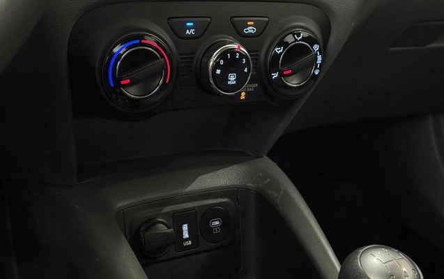 imagem-https://www.socarrao.com.br/sc-vehicle-images-prod/939084/1774279270421-7797598_0_B_cc3bd5ff65.jpeg