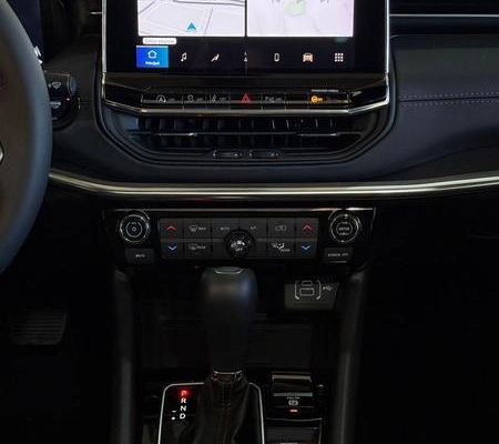 imagem-https://www.socarrao.com.br/sc-vehicle-images-prod/939184/1783794438871-7510424_8_B_4eb8f45042.jpeg
