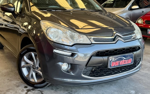 imagem-https://www.socarrao.com.br/sc-vehicle-images-prod/939265/1789159554854-535ea2bd415d443a9822936fbd0f463b_1773680082643.jpeg