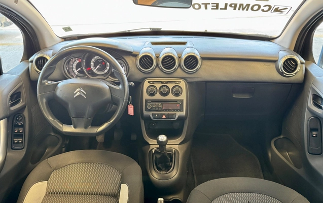 imagem-https://www.socarrao.com.br/sc-vehicle-images-prod/939265/1789159554861-20c39927e61642c1ada7b76cbe84cefd_1773680251760.jpeg