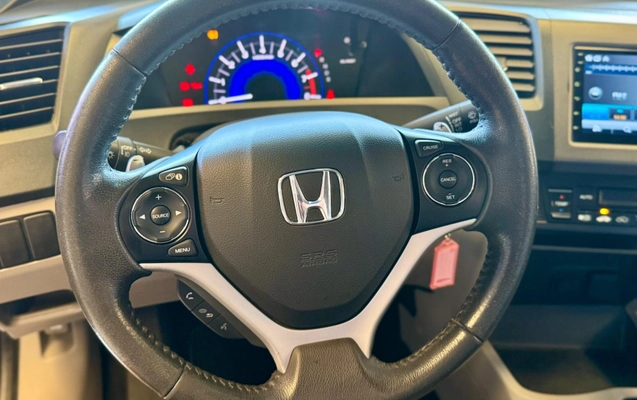 imagem-https://www.socarrao.com.br/sc-vehicle-images-prod/939316/1789159414754-9efe8d7d882c4d06a7af8c8fe361fee8_1773680198856.jpeg