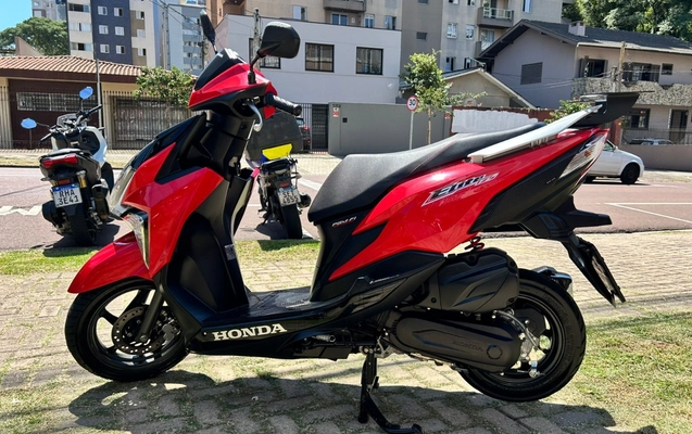 imagem-https://www.socarrao.com.br/sc-vehicle-images-prod/939407/1773777497888-V2hhdHNBcHAgSW1hZ2UgMjAyNi0wMy0xNyBhdCAxMy4xOS4xNyAoMSkuanBlZw.jpeg