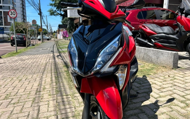 imagem-https://www.socarrao.com.br/sc-vehicle-images-prod/939407/1773777498518-V2hhdHNBcHAgSW1hZ2UgMjAyNi0wMy0xNyBhdCAxMy4xOS4xOSAoMSkuanBlZw.jpeg