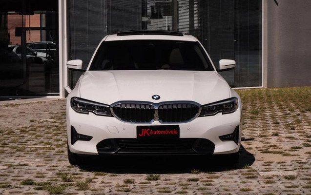 imagem-https://www.socarrao.com.br/sc-vehicle-images-prod/939501/1785783885035-7904813_10_B_0e42e30aa7.jpeg