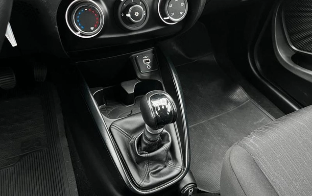 imagem-https://www.socarrao.com.br/sc-vehicle-images-prod/9396/1787596212164-7437107_3_B_ba4c47e3c1.jpeg