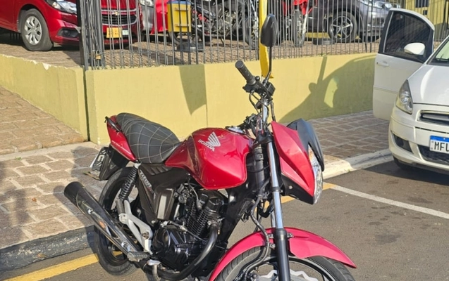 imagem-https://www.socarrao.com.br/sc-vehicle-images-prod/939765/1785259118270-jw9mJkuYDAcsEFcZA0pGrQVGCagu2omt.jpg