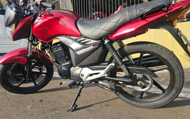 imagem-https://www.socarrao.com.br/sc-vehicle-images-prod/939765/1785259118271-LJoacK3KbAgB9lDBZw57hHKWFS6sSIgM.jpg
