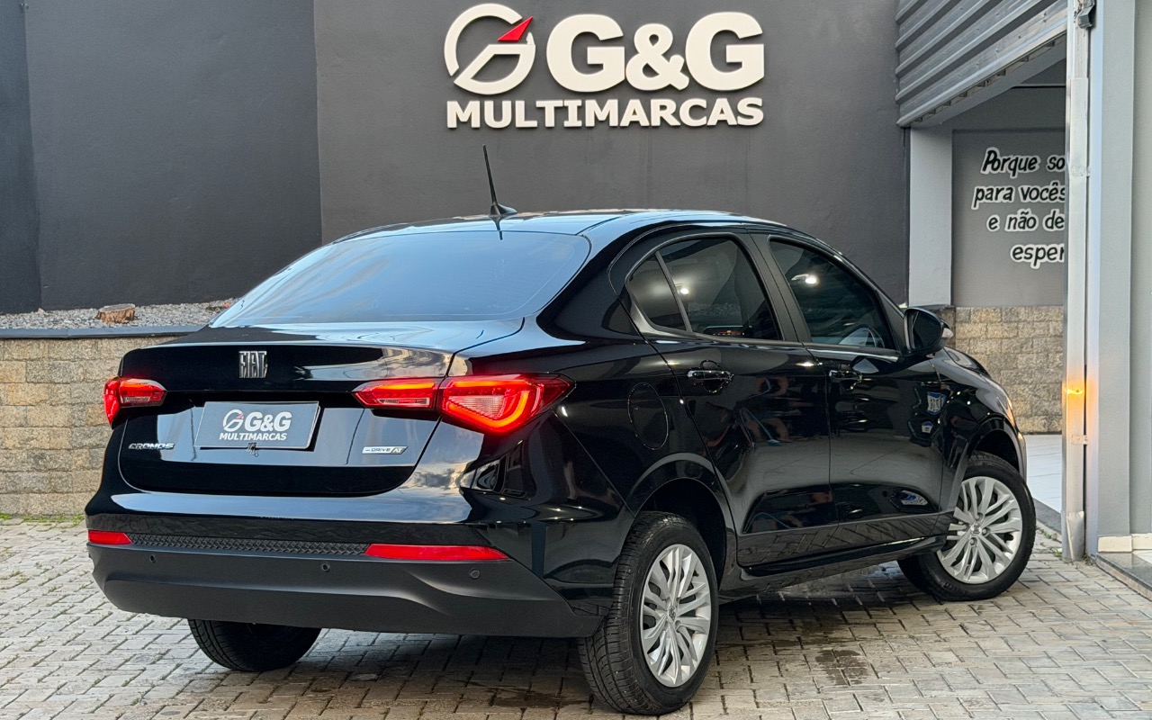 imagem-https://www.socarrao.com.br/sc-vehicle-images-prod/939975/1773786713916-SU1HXzc5MTYuanBlZw.jpeg