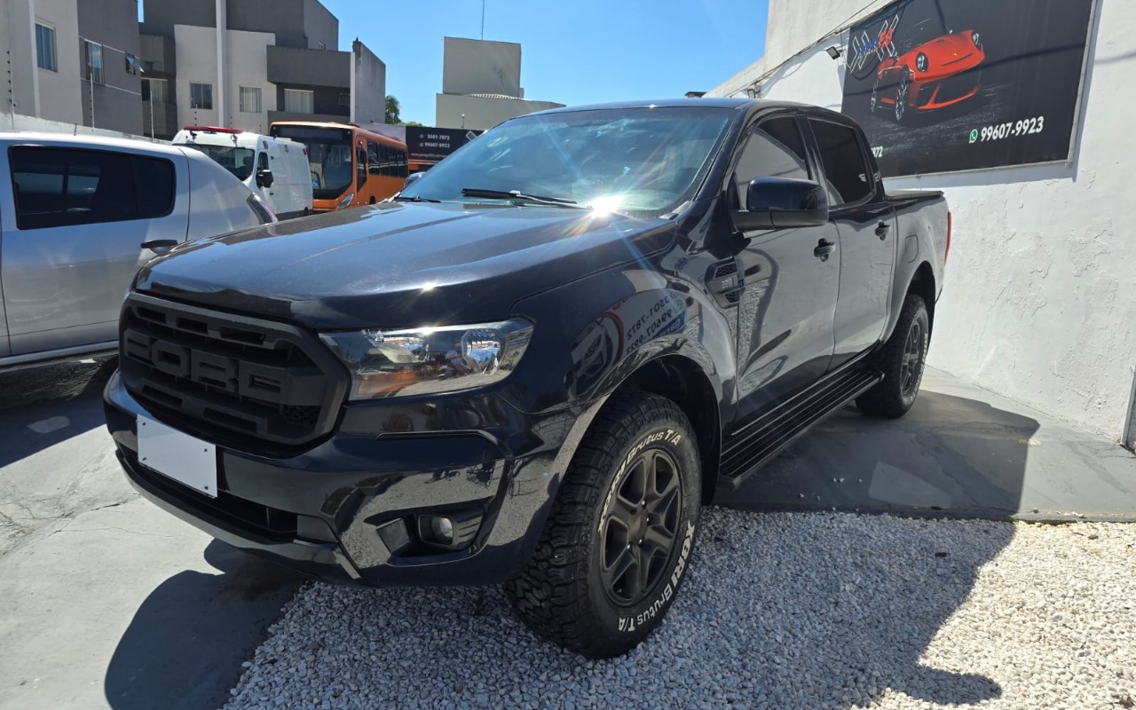 imagem-https://www.socarrao.com.br/sc-vehicle-images-prod/940040/1773789367665-V2hhdHNBcHAgSW1hZ2UgMjAyNi0wMy0xNyBhdCAxOS41My41MS5qcGVn.jpeg