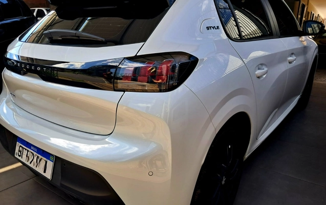 imagem-https://www.socarrao.com.br/sc-vehicle-images-prod/940056/1773791234059-V2hhdHNBcHAgSW1hZ2UgMjAyNi0wMy0xNyBhdCAxOS41Mi4yMSAoMikuanBlZw.jpeg