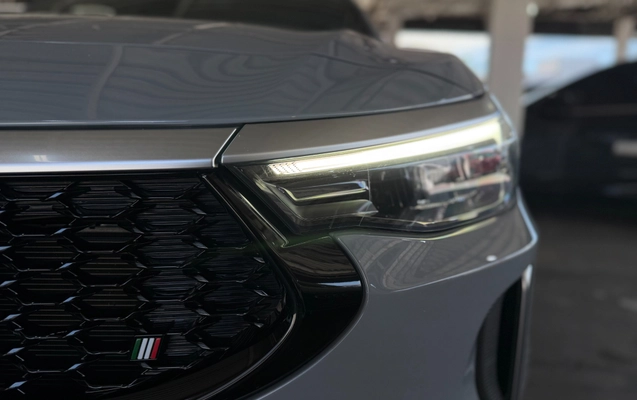 imagem-https://www.socarrao.com.br/sc-vehicle-images-prod/940251/1787970885769-fedb03f3-ba8f-4338-8fa9-cabdcf32bb09.jpg