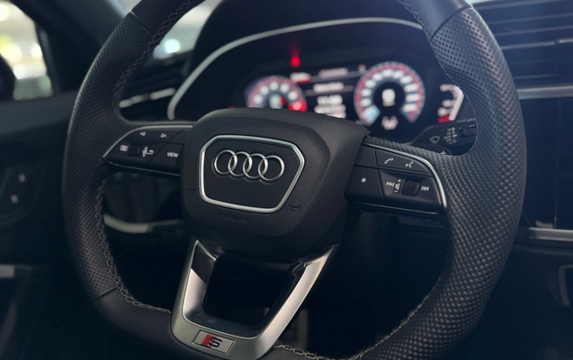imagem-https://www.socarrao.com.br/sc-vehicle-images-prod/940261/1782160044155-5a1df8f2-e03c-40e5-a5d6-274414039570.jpg