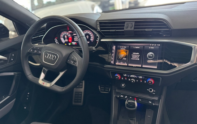 imagem-https://www.socarrao.com.br/sc-vehicle-images-prod/940261/1782160044156-8b8176c0-2579-421c-8938-aa449d342950.jpg