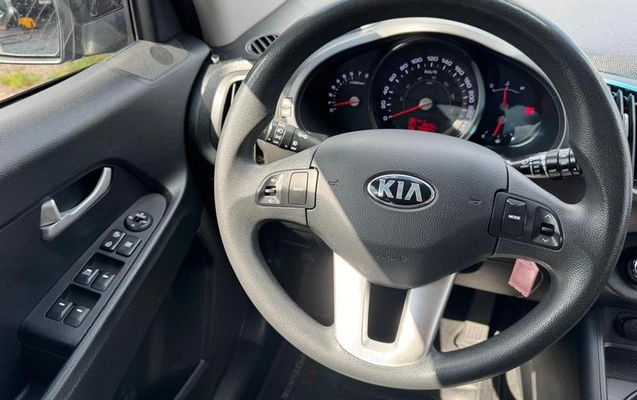 imagem-https://www.socarrao.com.br/sc-vehicle-images-prod/9404/1787167278227-7747078_0_B_7bfdf4898a.jpeg