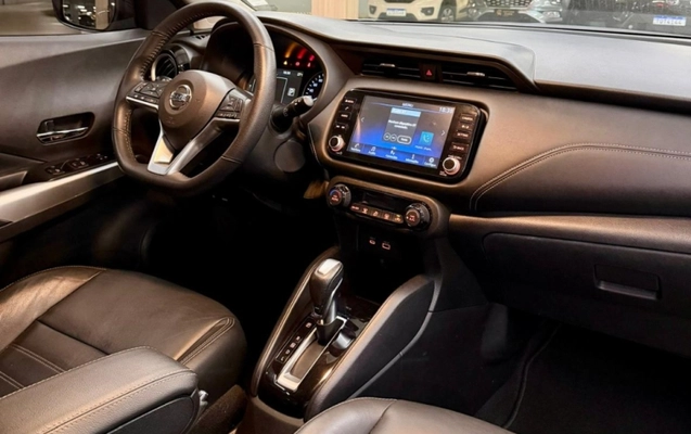imagem-https://www.socarrao.com.br/sc-vehicle-images-prod/941376/1784219639054-xwACVrqD1AIghbqro9EoldwIkWX7whm9.jpg