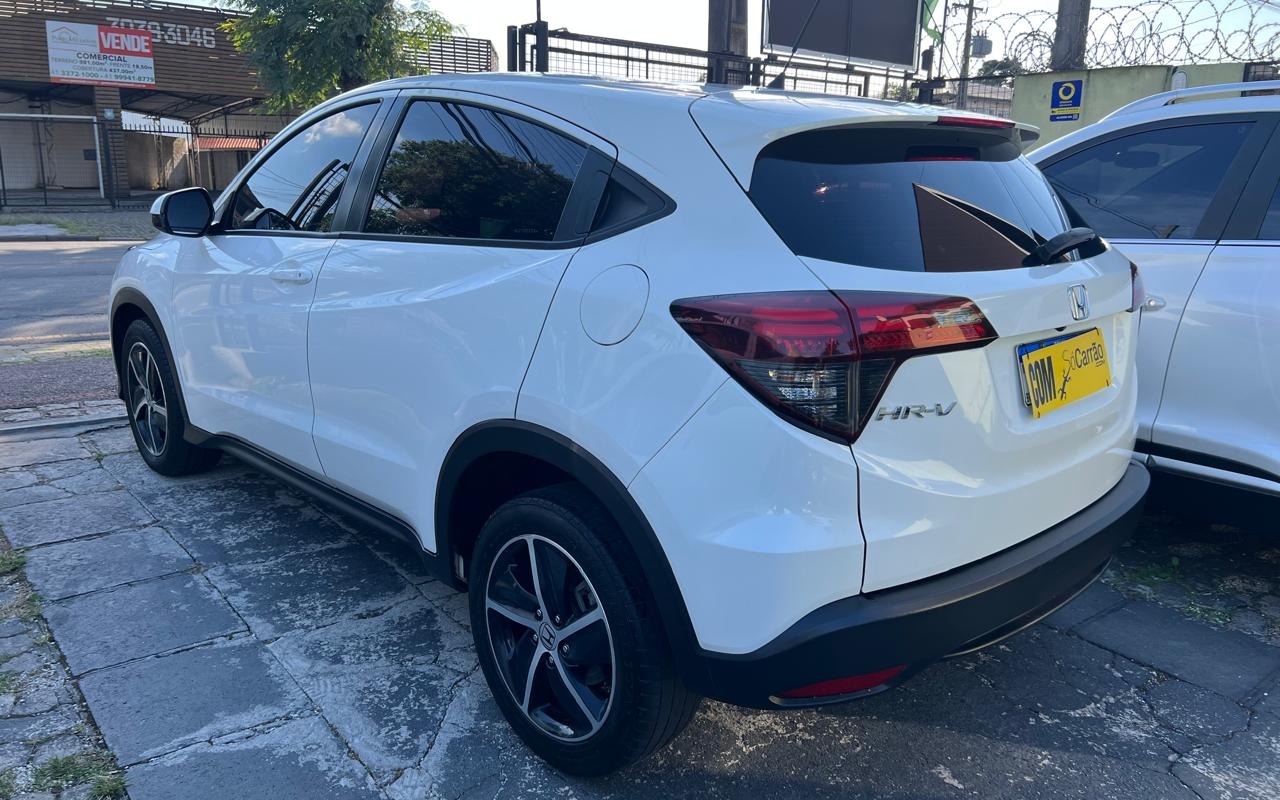 imagem-https://www.socarrao.com.br/sc-vehicle-images-prod/941422/1773842236762-V2hhdHNBcHAgSW1hZ2UgMjAyNi0wMy0xNyBhdCAyMC41MS41MSAoMSkuanBlZw.jpeg