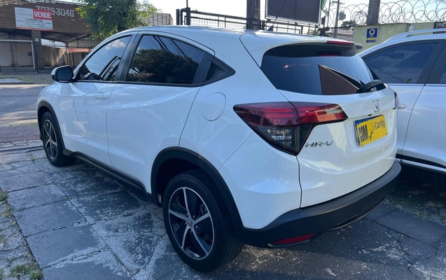 imagem-https://www.socarrao.com.br/sc-vehicle-images-prod/941422/1773842236762-V2hhdHNBcHAgSW1hZ2UgMjAyNi0wMy0xNyBhdCAyMC41MS41MSAoMSkuanBlZw.jpeg