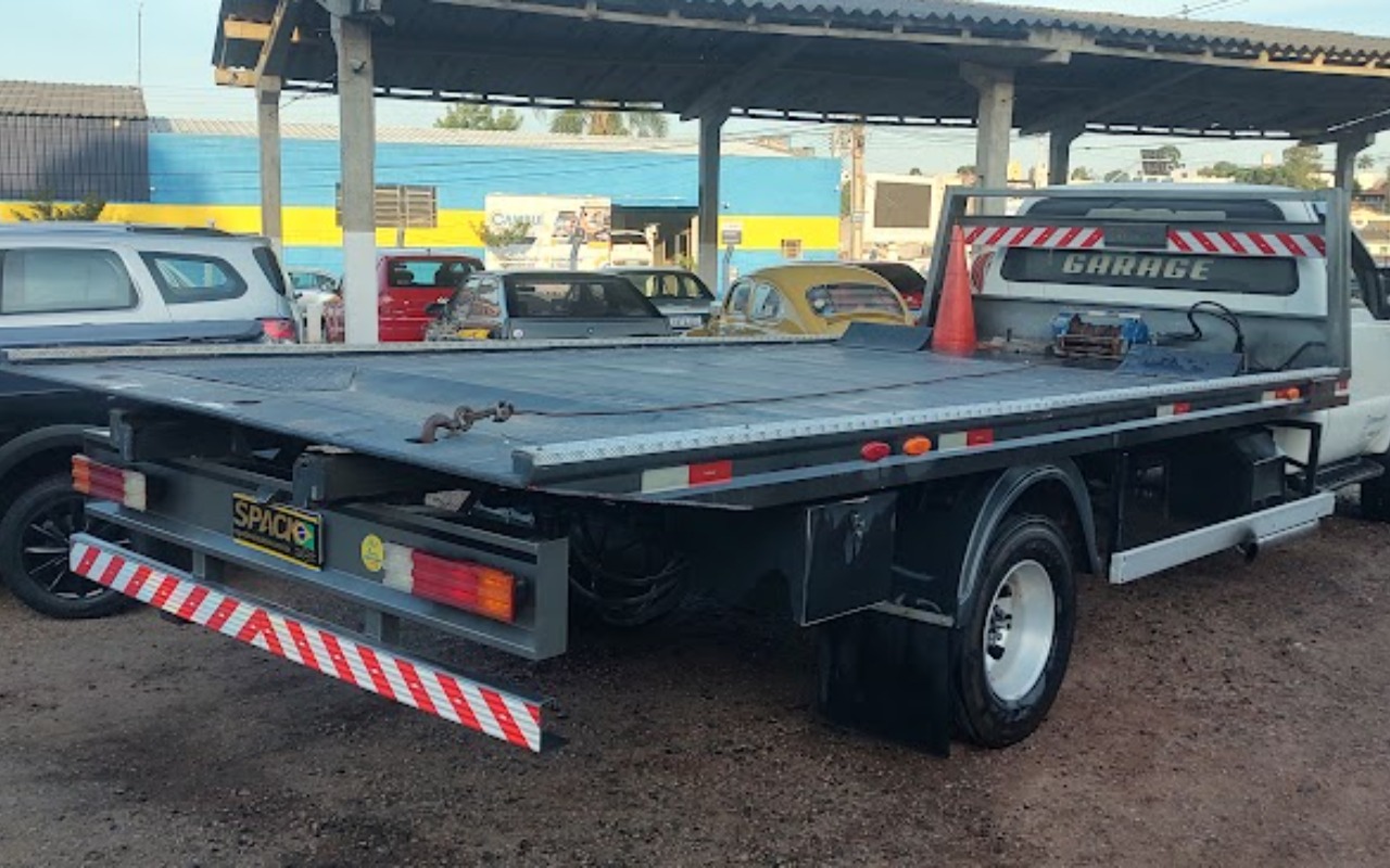 imagem-https://www.socarrao.com.br/sc-vehicle-images-prod/941600/1773845125398-SU1HXzIwMjYwMzE3XzE3MzkxMTQzMl9IRFIuanBn.jpg