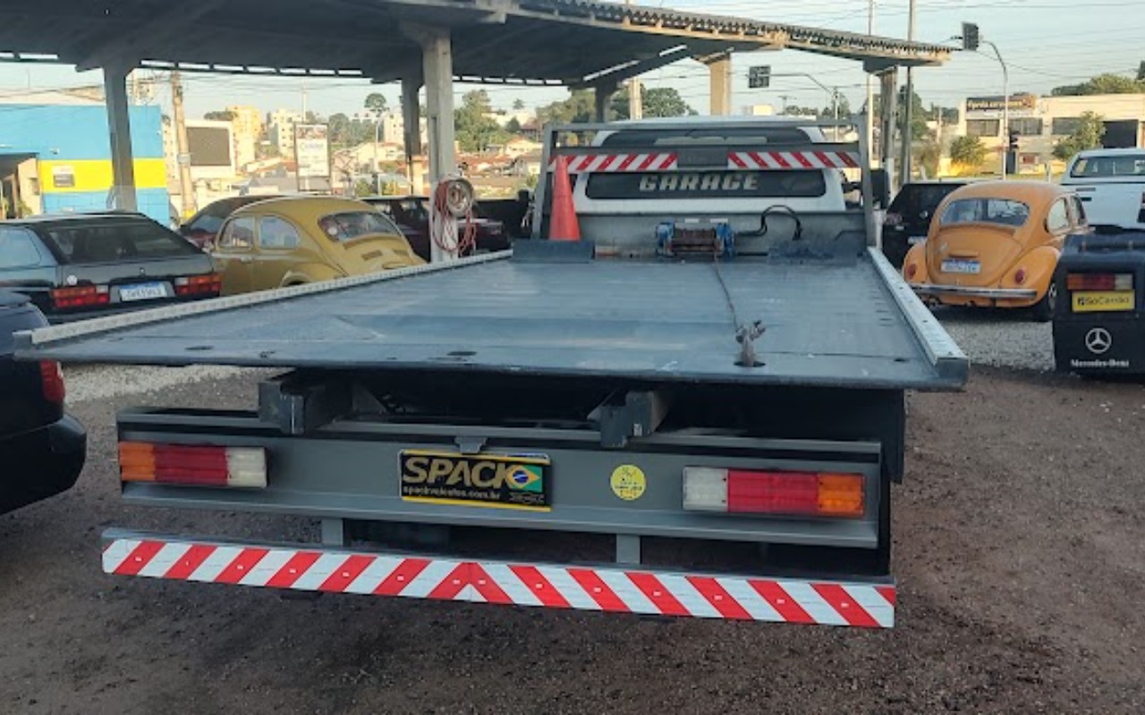imagem-https://www.socarrao.com.br/sc-vehicle-images-prod/941600/1773845125495-SU1HXzIwMjYwMzE3XzE3MzkxNTcxMl9IRFIuanBn.jpg