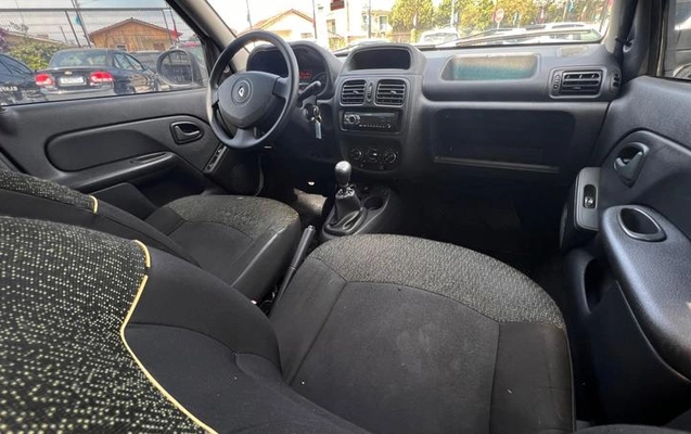 imagem-https://www.socarrao.com.br/sc-vehicle-images-prod/941650/1789577336040-7808873_13_B_6de44da9bb.jpeg