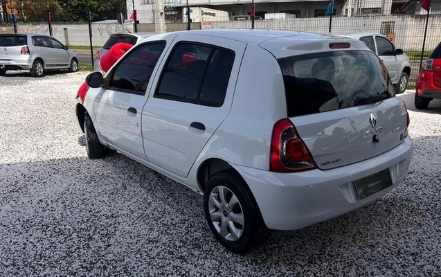 imagem-https://www.socarrao.com.br/sc-vehicle-images-prod/941650/1789577336045-7808873_2_B_ceb03b176e.jpeg