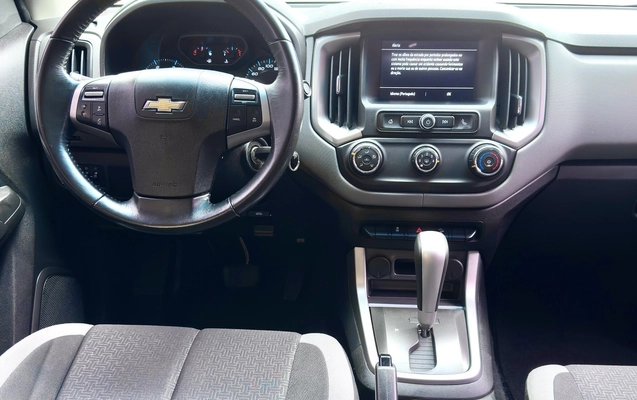 imagem-https://www.socarrao.com.br/sc-vehicle-images-prod/941695/1773846718779-14_041919.jpg