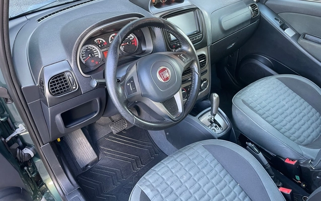 imagem-https://www.socarrao.com.br/sc-vehicle-images-prod/941793/1778875216966-d46d201d-ef84-409a-83a9-116c7a027619.jpg