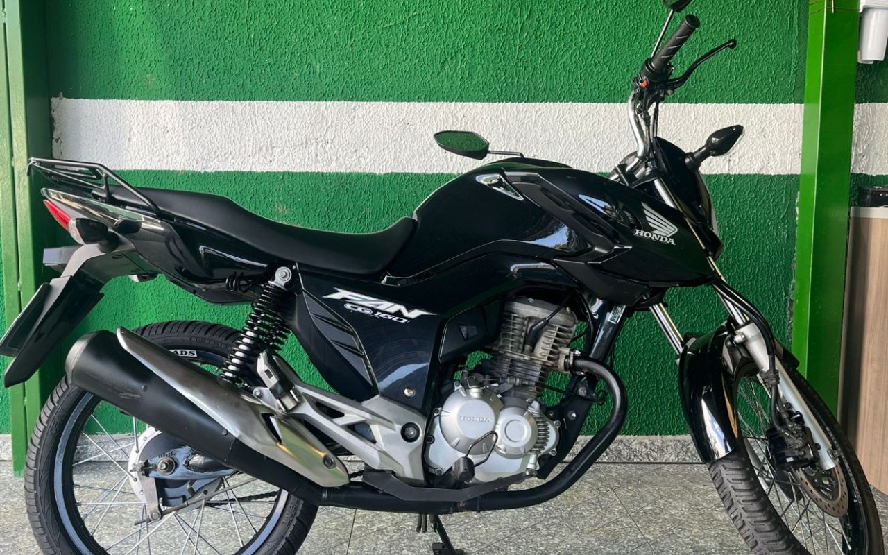 imagem-https://www.socarrao.com.br/sc-vehicle-images-prod/941895/1774032993635-V2hhdHNBcHAgSW1hZ2UgMjAyNi0wMy0yMCBhdCAxNS40Ni4xMS5qcGVn.jpeg
