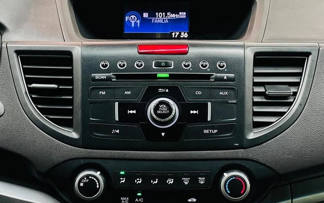imagem-https://www.socarrao.com.br/sc-vehicle-images-prod/941940/1784906695506-7906673_13_B_1c11080fd1.jpeg