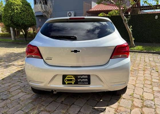 imagem-https://www.socarrao.com.br/sc-vehicle-images-prod/941958/1776166162797-chevrolet-onix-1.0-flex-lt-manual-wmimagem10113529755.jpg