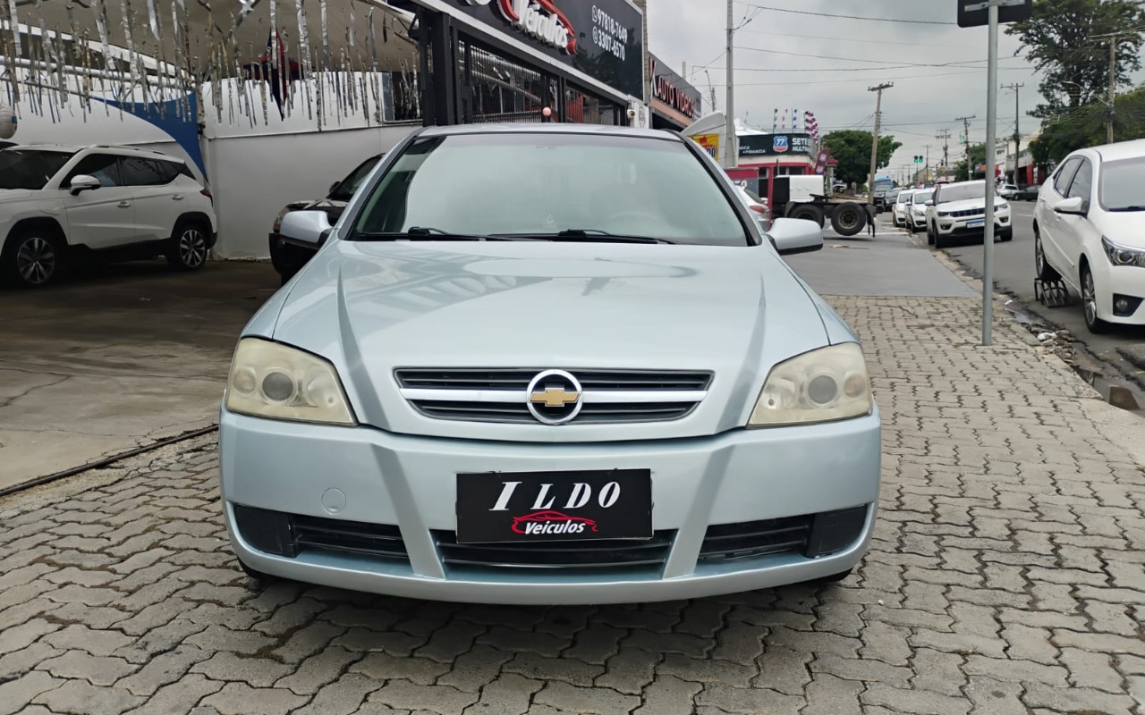 imagem-https://www.socarrao.com.br/sc-vehicle-images-prod/941972/1773853083678-My5qcGVn.jpeg