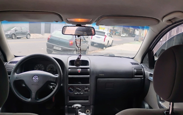 imagem-https://www.socarrao.com.br/sc-vehicle-images-prod/941972/1773853084579-OS5qcGVn.jpeg