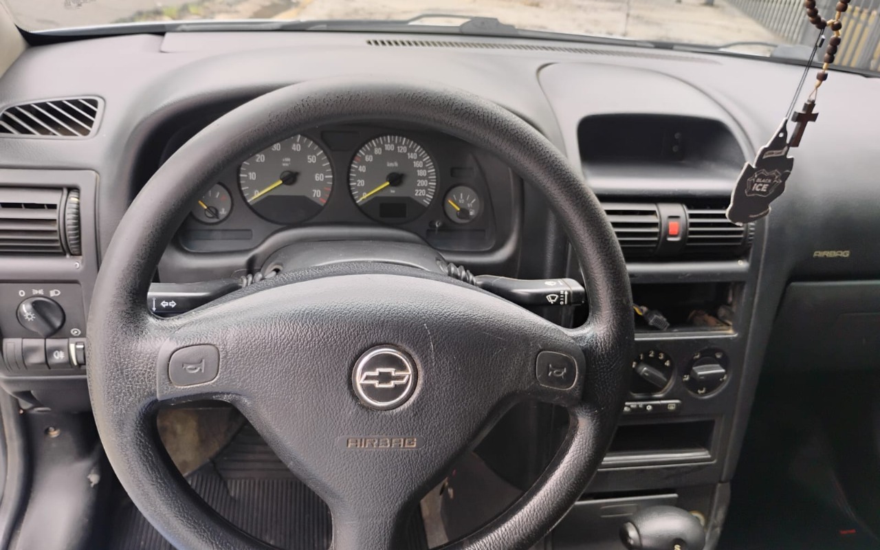 imagem-https://www.socarrao.com.br/sc-vehicle-images-prod/941972/1773853084760-MTAuMS5qcGVn.jpeg
