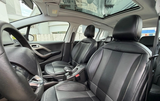 imagem-https://www.socarrao.com.br/sc-vehicle-images-prod/942040/1773854842631-003_520d7ac3f15b96b75c18516cebed3662.jpeg