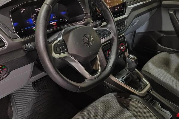 imagem-https://www.socarrao.com.br/sc-vehicle-images-prod/942268/1788376507846-7906035_7_B_1dccd413e7.jpeg