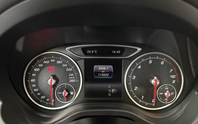 imagem-https://www.socarrao.com.br/sc-vehicle-images-prod/942302/1773858603680-vehicle_image_1773513950_263bbb2003e6ee7ce31b8070b9a2ceda.jpeg