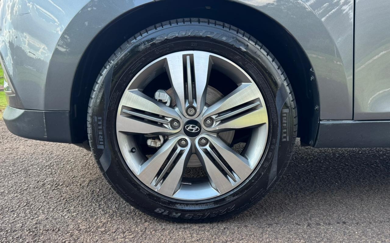 imagem-https://www.socarrao.com.br/sc-vehicle-images-prod/942449/1773860541529-V2hhdHNBcHAgSW1hZ2UgMjAyNi0wMy0xOCBhdCAxNS40Mi40NiAoMikuanBlZw.jpeg